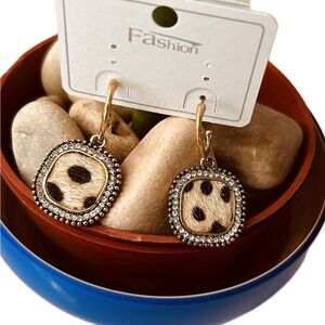 Cute & Trendy Faux Fur Cheeta Print & Rhinestone Fashion Drop Earrings 1.15"